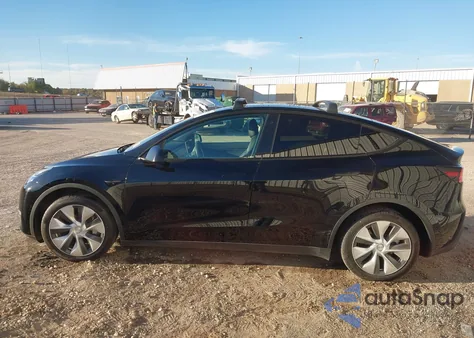 2021 Tesla Model Y Long Range Dual Motor All-Wheel Drive from USA, damaged, VIN 5YJYGDEE6MF079322